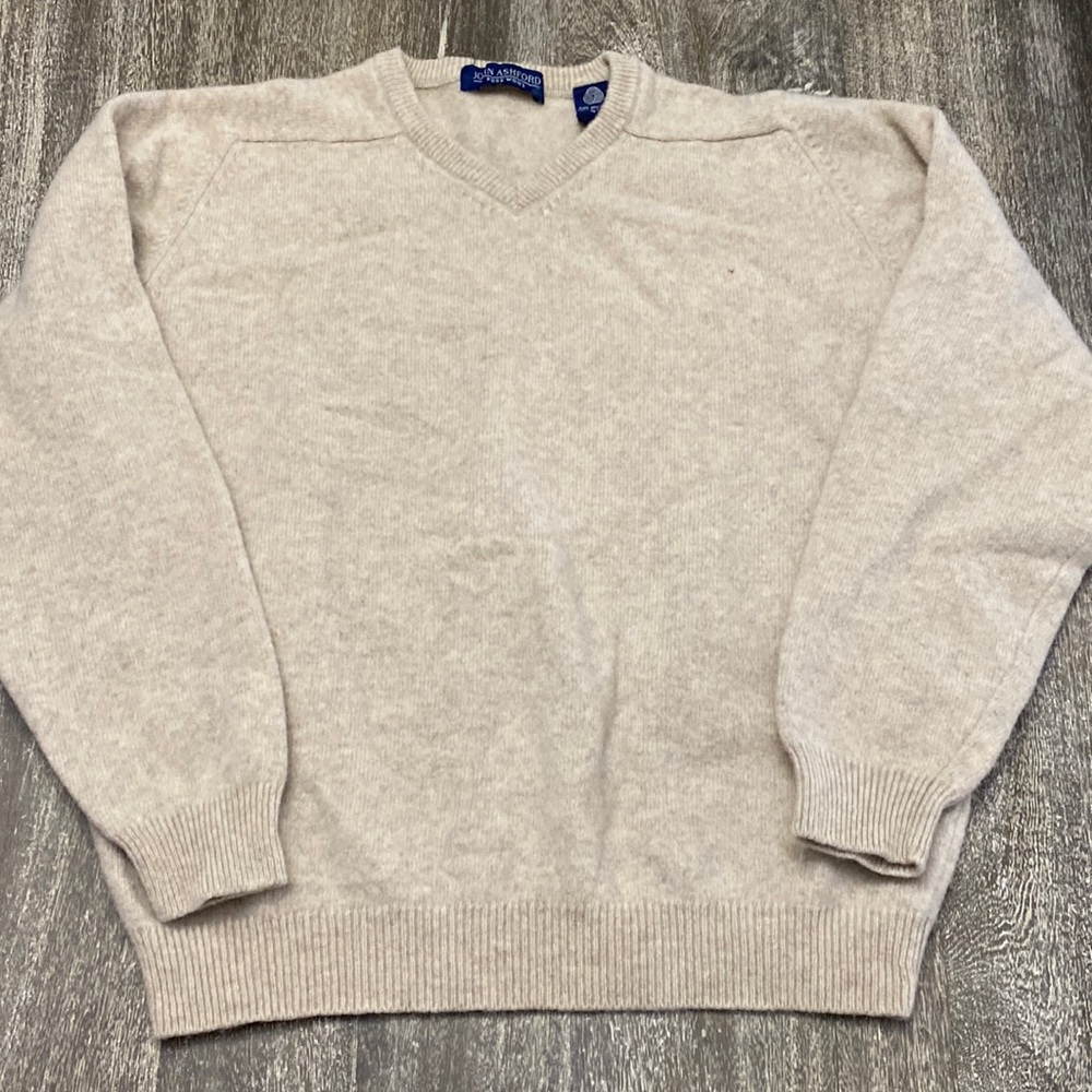 John Ashford Wool pullover V-neck sweater large